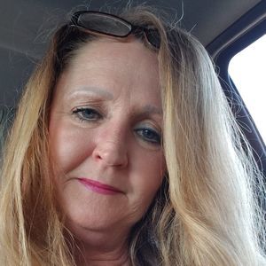 Meet your Posher, Cathy